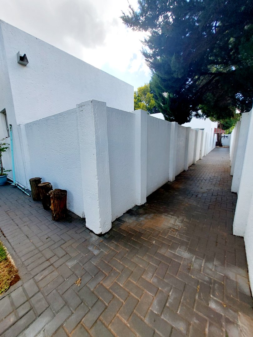 3 Bedroom Property for Sale in Flamwood North West